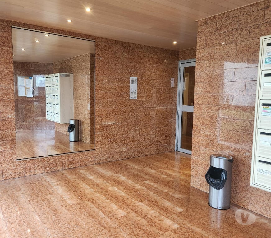 Appartements à vendre Haute-Savoie Annemasse - Photos Vivastreet Vente appartement T3 75m²