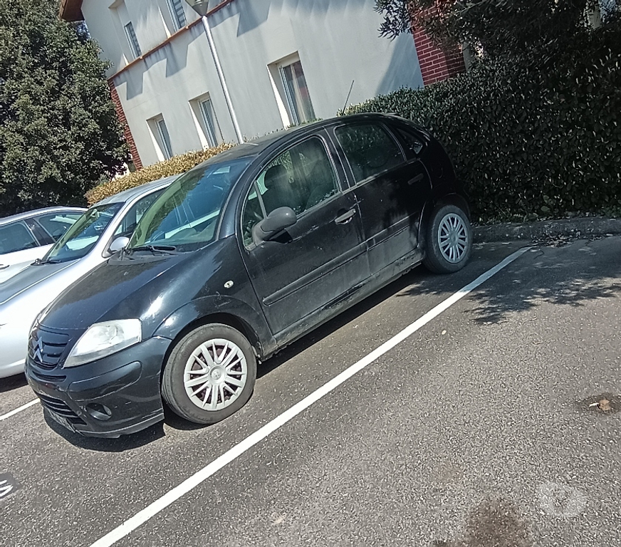 Voiture d'occasion Haute-Garonne Grenade - 31330 - Photos Vivastreet Citroen C3 HDi 2005