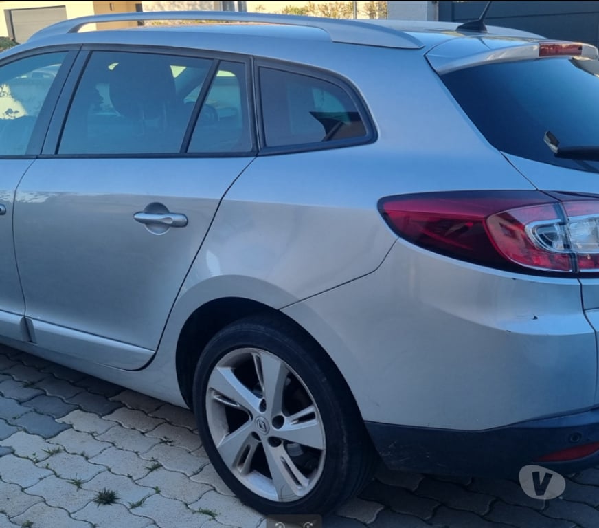 Voiture d'occasion Haute-Garonne Toulouse - Photos Vivastreet Mégane Break III Phase 2 – 1.5 dCi 110 cv
