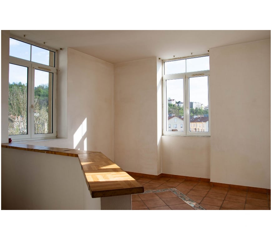 Appartements à vendre Moselle Hayange - 57700 - Photos Vivastreet Vends coquet appartement à Hayange en Moselle