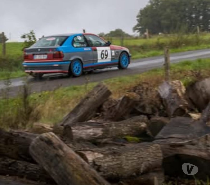 Voiture d'occasion Haute-Vienne Limoges - Photos Vivastreet BMW Compact pour circuit où monter historique