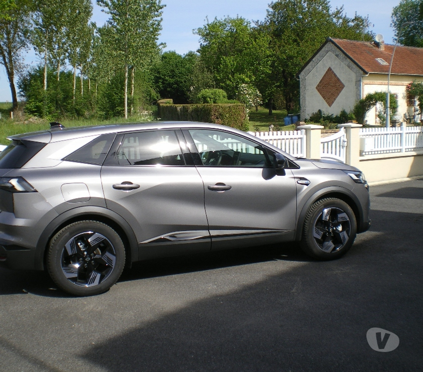 Voiture d'occasion Aisne Abbecourt - 02300 - Photos Vivastreet Renault Symbioz Esprit Alpine Full Hybrid E-Tech 160-25