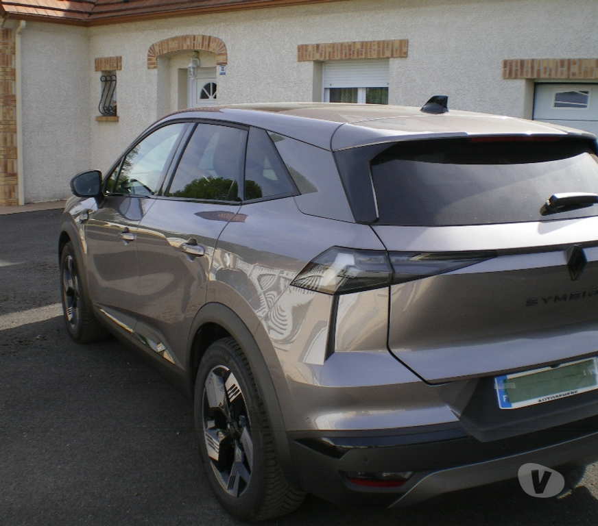 Voiture d'occasion Aisne Abbecourt - 02300 - Photos Vivastreet Renault Symbioz Esprit Alpine Full Hybrid E-Tech 160-25