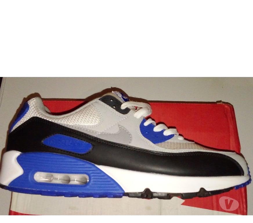 Chaussures Pas-de-Calais Henin Beaumont - 62110 - Photos Vivastreet Nike air max neuf