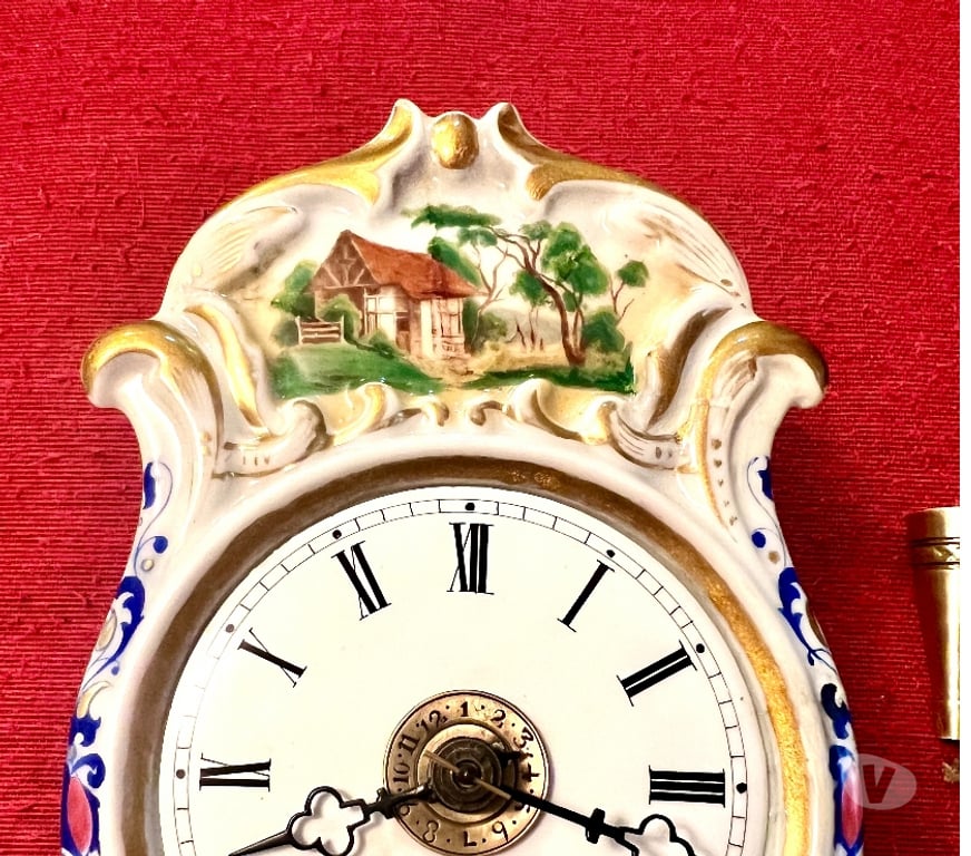 Collection Ille-et-Vilaine Parigne - 35133 - Photos Vivastreet Orologio da parete Foresta Nera fine ‘800, Schottishuhr.