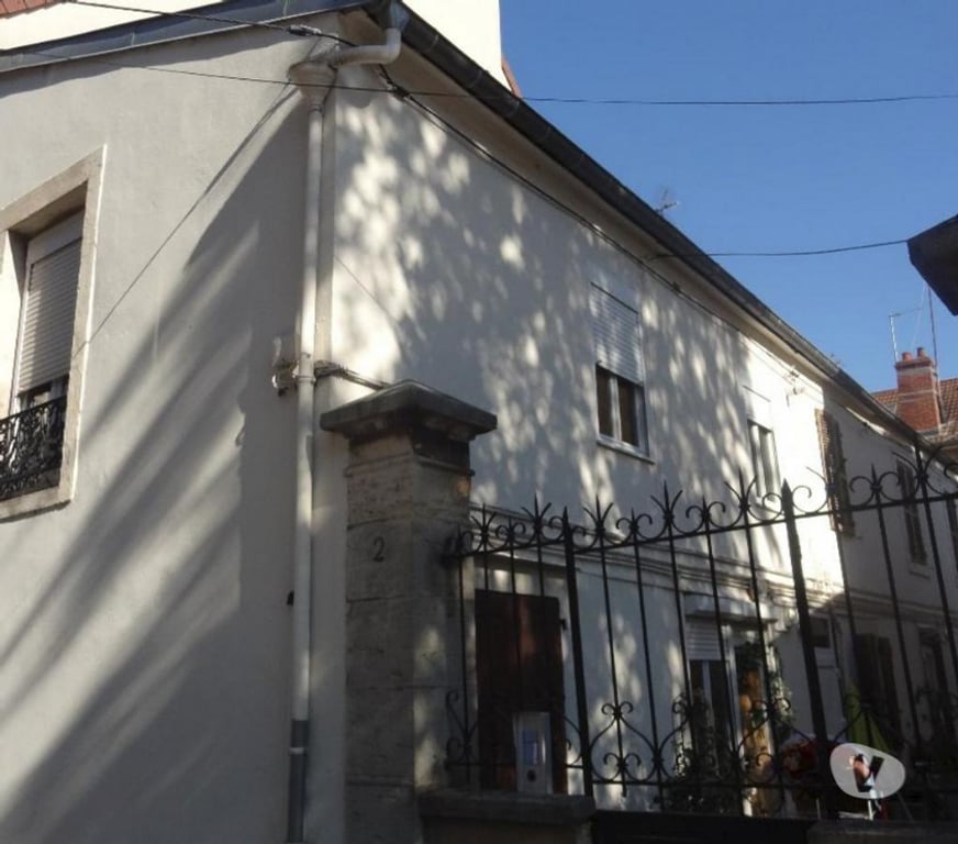 Appartement meublé Côte-d'Or Dijon - 21000 - Photos Vivastreet BAS MONTCHAPET prox CV T1 bis 32m² meublé