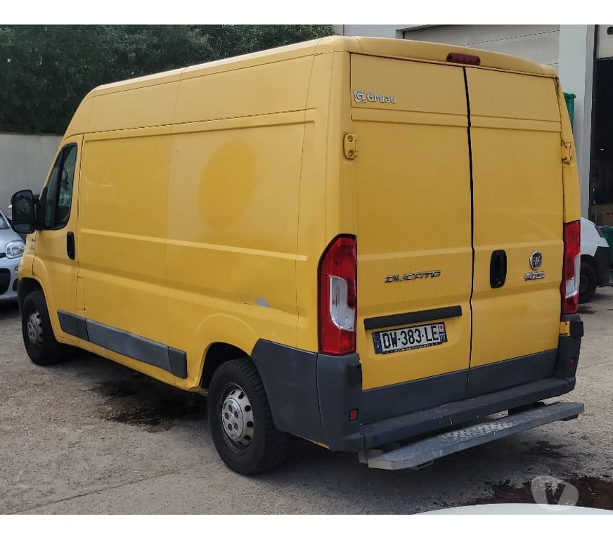 Véhicules commerciaux & utilitaires d'occasion Seine-Saint-Denis Montfermeil - 93370 - Photos Vivastreet FIAT Ducato 2.0 Multijet 115 MOTEUR HS