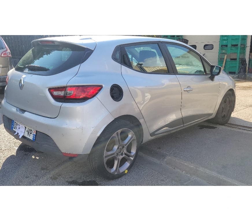Voiture d'occasion Seine-Saint-Denis Montfermeil - 93370 - Photos Vivastreet RENAULT Clio 4 1.5 dCi 75