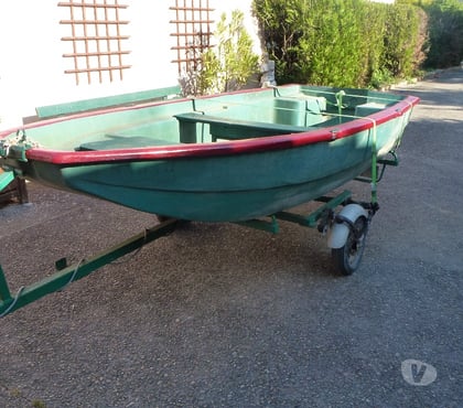 Bateaux à moteur Chalons en Champagne Marne - Photos Vivastreet barque pour pêche ou chasse
