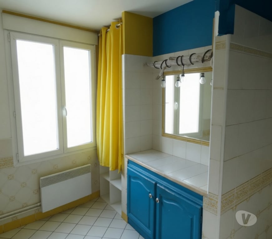 Vente Immeuble Gard Codognan - 30920 - Photos Vivastreet Immeuble mixte Maison village avec local commercial