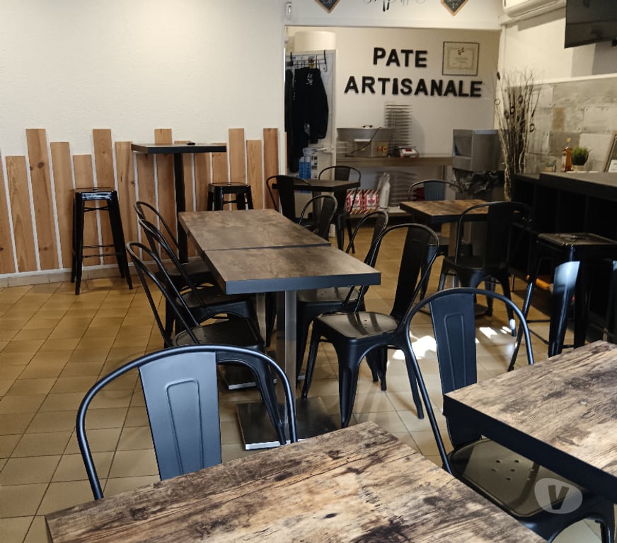 Vente Immeuble Gard Codognan - 30920 - Photos Vivastreet Immeuble mixte Maison village avec local commercial