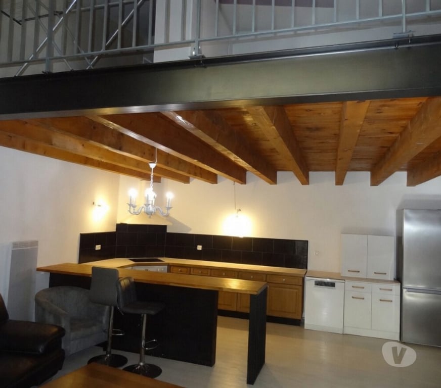 Vente Immeuble Gard Codognan - 30920 - Photos Vivastreet Immeuble mixte Maison village avec local commercial