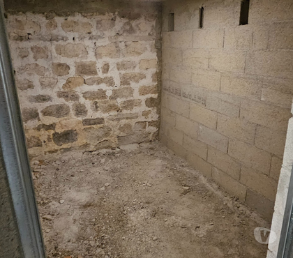 Location parking & garage Paris 10ème ardt Paris - Photos Vivastreet Cave sèche 5m² Paris 10e – Sécurisée – Accès 24h 24