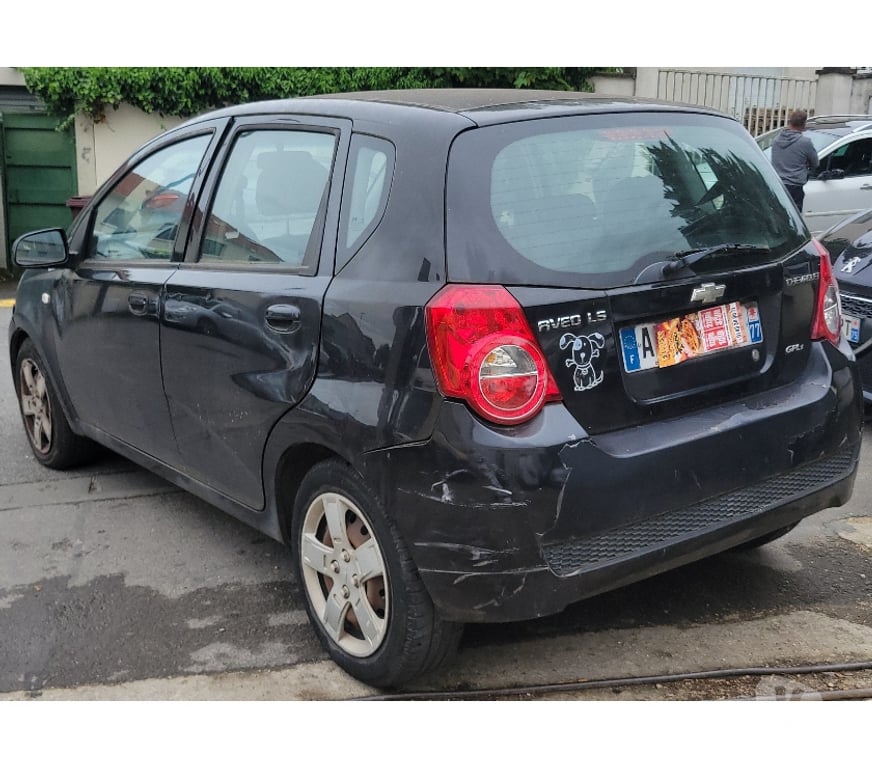 Voiture d'occasion Seine-Saint-Denis Montfermeil - 93370 - Photos Vivastreet chevrolet aveo 1.2 gpl 16 v 84