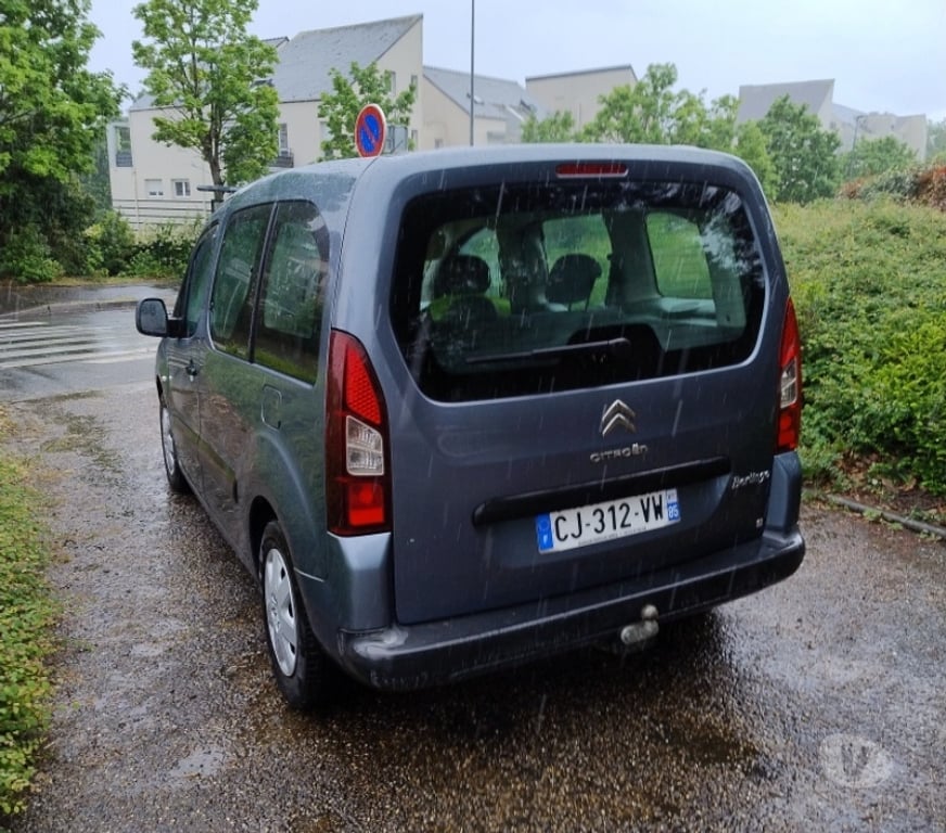 Véhicules commerciaux & utilitaires d'occasion Maine-et-Loire Angers - Photos Vivastreet A vendre fourgonnette Citroen Berlingo