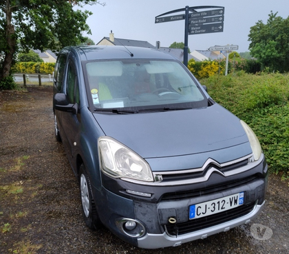 Tracteur & camion occasion Angers Maine-et-Loire - Photos Vivastreet A vendre fourgonnette Citroen Berlingo