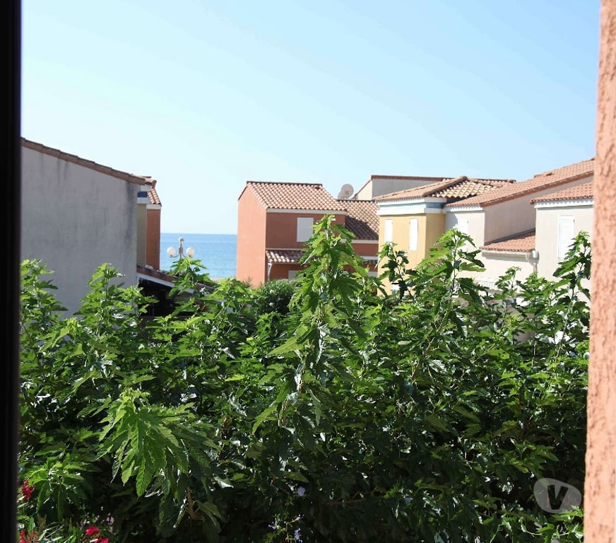 Vente Maison Hérault Frontignan - 34110 - Photos Vivastreet Maison de plage à 30 m de la mer !