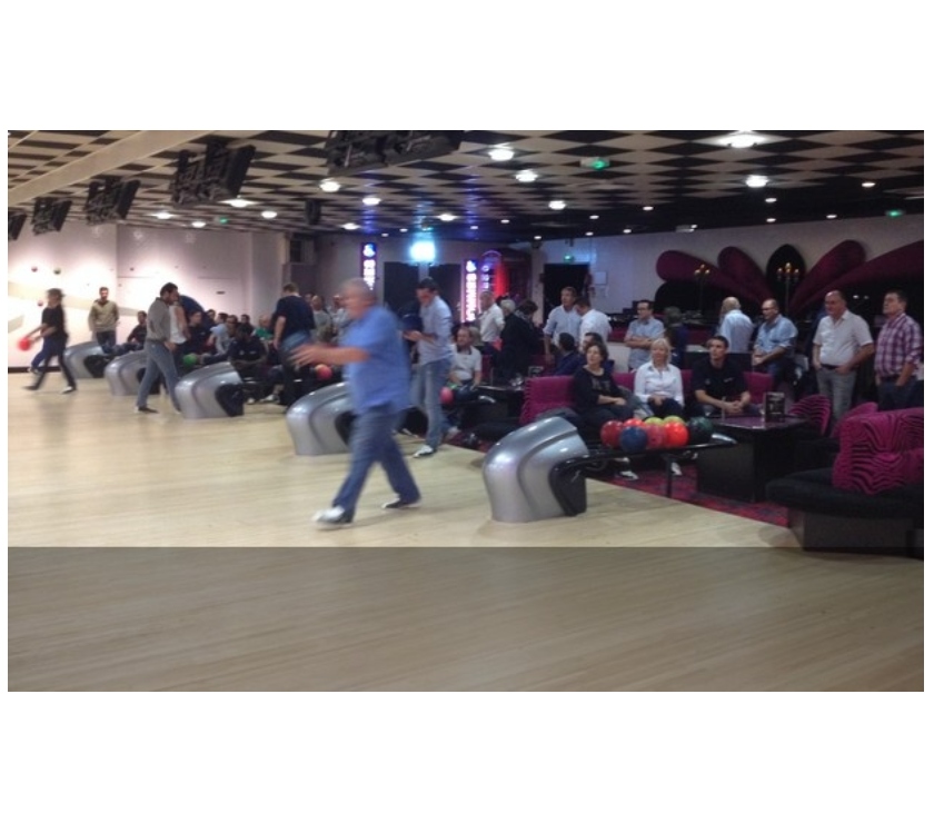 Autres sorties Paris Paris 15ème ardt - 75015 - Photos Vivastreet Team building bowling diner pour entreprises