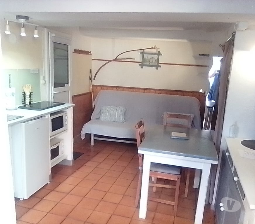 location saisonniere Var Ste Maxime - 83120 - Photos Vivastreet loue studio 3 personnes