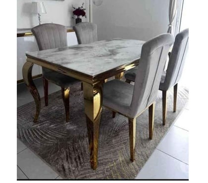 Ameublement - art de la table St Denis Seine-Saint-Denis - Photos Vivastreet Table a manger baroque avec 6 chaises