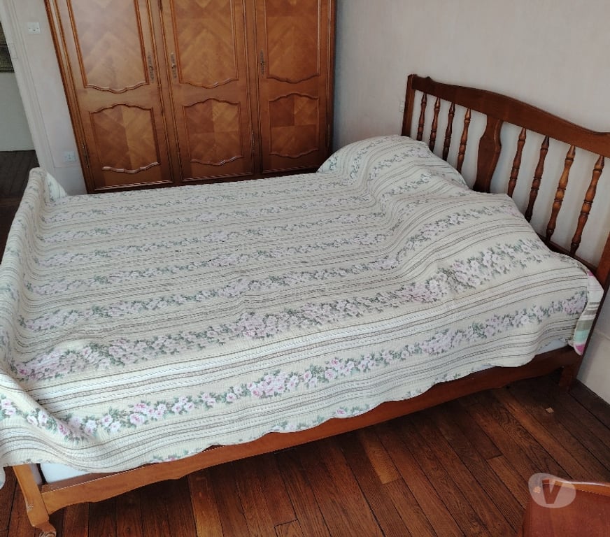 Ameublement & art de la table Val-d'Oise Argenteuil - 95100 - Photos Vivastreet VENTE CHAMBRE A COUCHER ADULTE COMPLETE