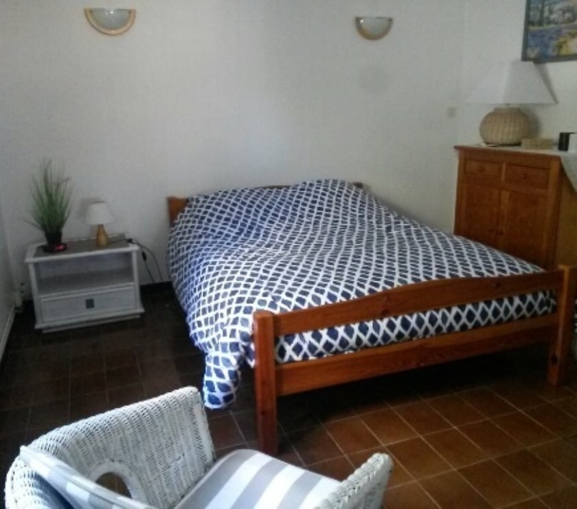 location saisonniere Var Six Fours les Plages - 83140 - Photos Vivastreet Bas villa location selon saison avec 1 ou 2 ou 3 chambres
