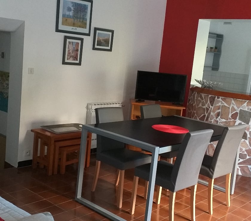 location saisonniere Var Six Fours les Plages - 83140 - Photos Vivastreet Bas villa location selon saison avec 1 ou 2 ou 3 chambres