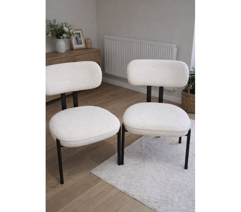 Ameublement - art de la table Paris 1er ardt Paris - Photos Vivastreet Lot de 4 Chaises Bouclette Modernes – Style Scandinave