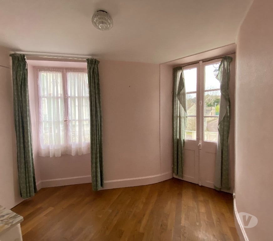 Vente Maison Yonne Vermenton - 89270 - Photos Vivastreet maison en parfait état avec terrain et garage