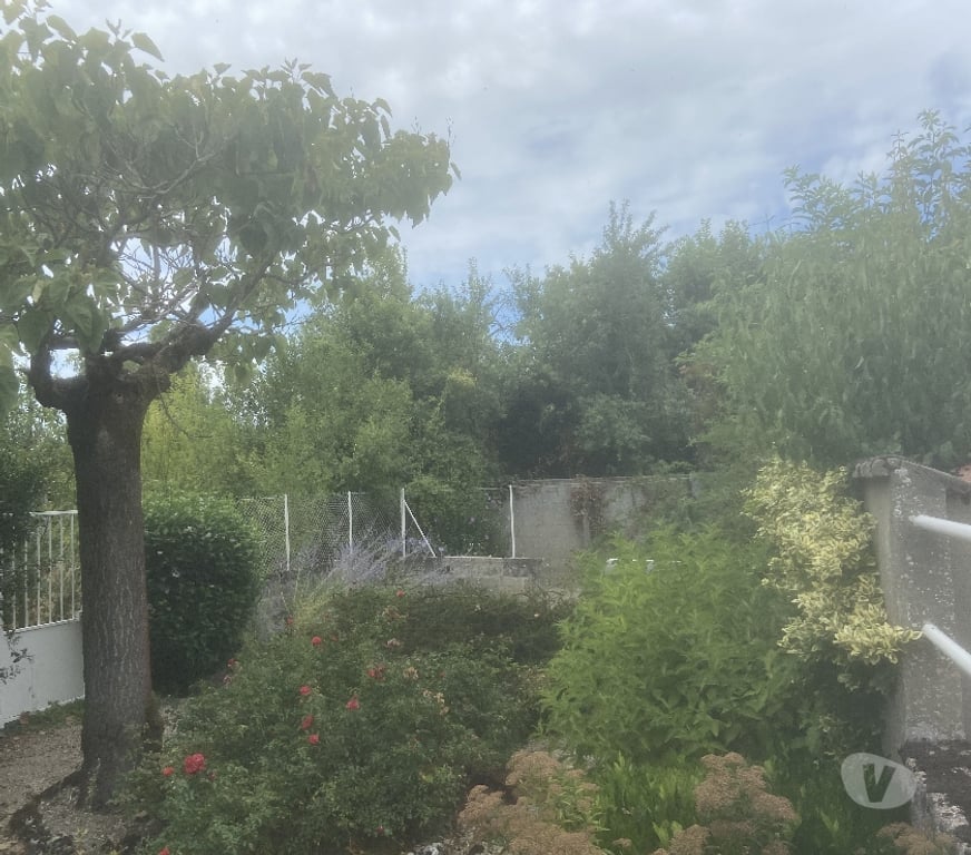 Vente Maison Yonne Vermenton - 89270 - Photos Vivastreet maison en parfait état avec terrain et garage
