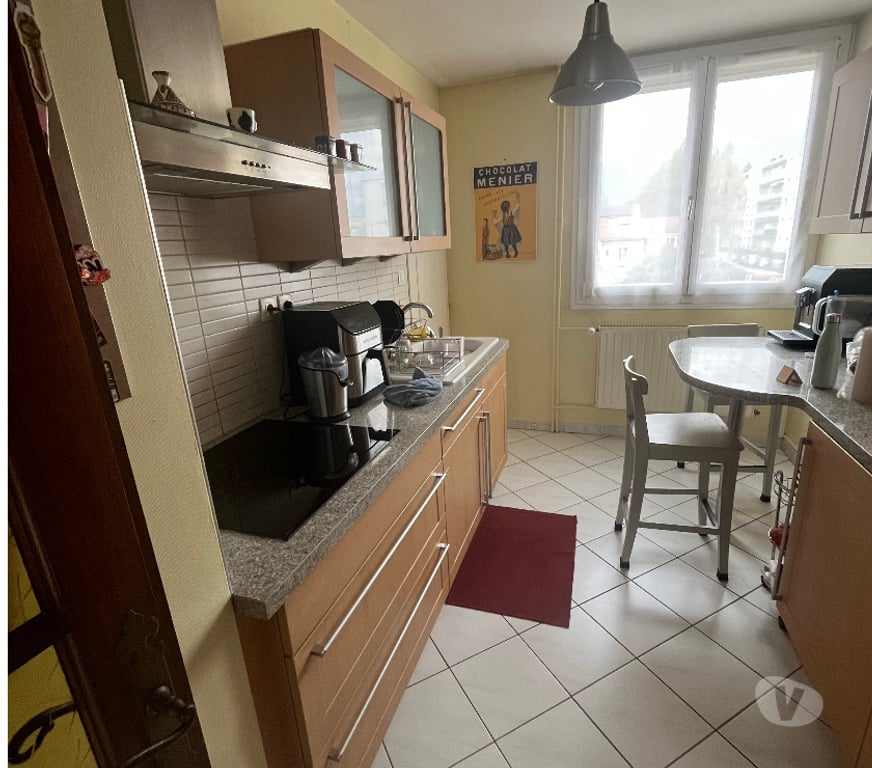 Appartements à vendre Isère Grenoble - Photos Vivastreet Vends joli T3 quartier Bajatière