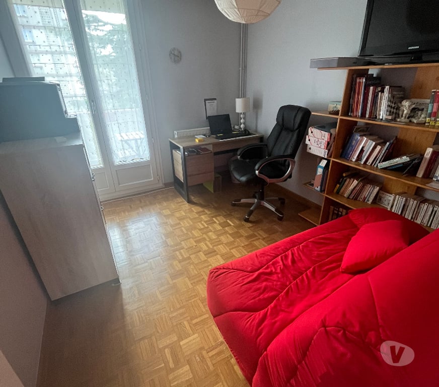 Appartements à vendre Isère Grenoble - Photos Vivastreet Vends joli T3 quartier Bajatière
