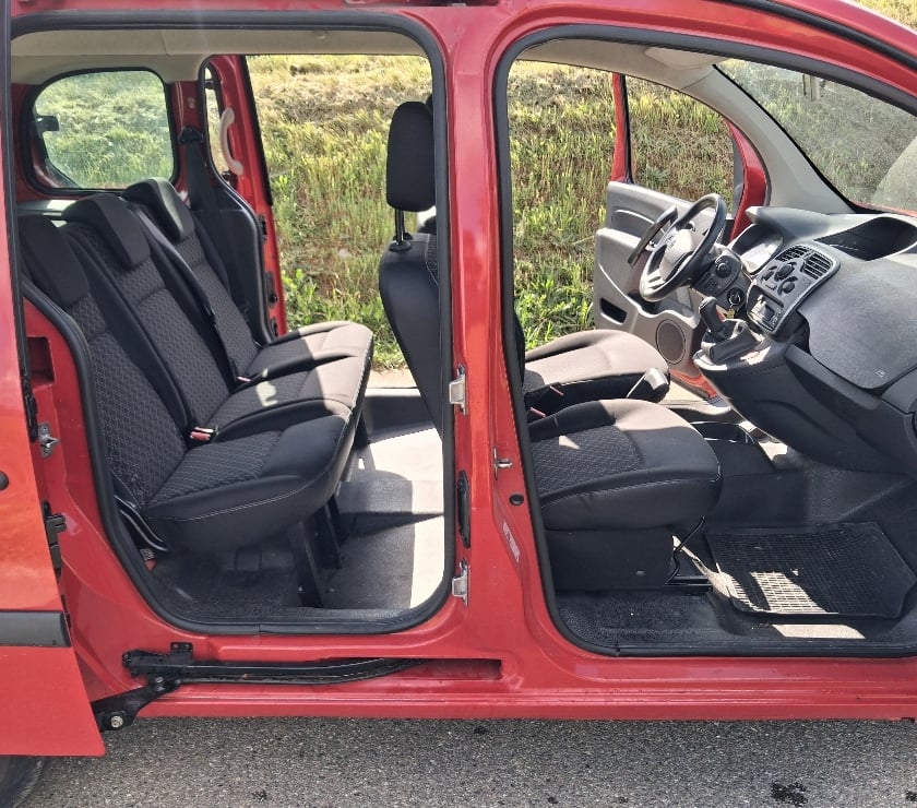 Voiture d'occasion Rhône Marennes - 69970 - Photos Vivastreet Kangoo 1.5 dci 90cv 1ère main pompier