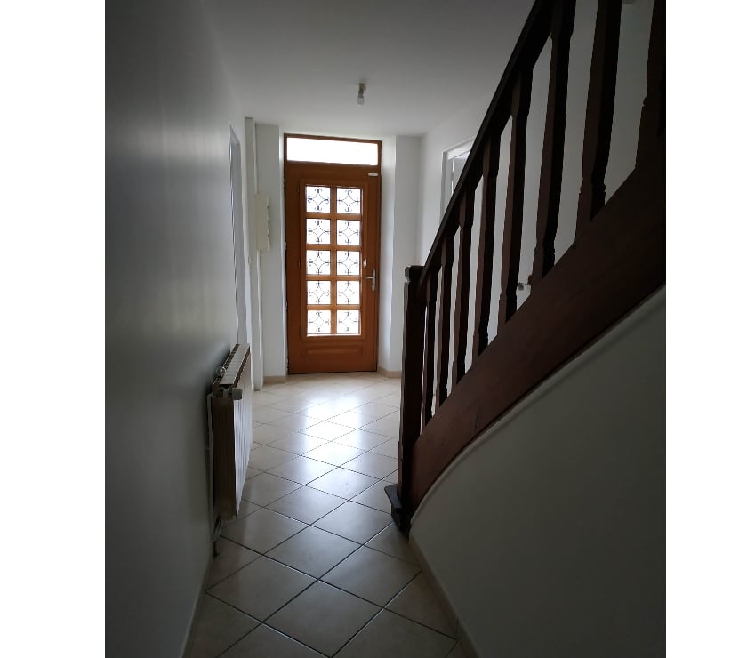 Location maison Isère Chirens - 38850 - Photos Vivastreet MAISON 137 m2 au calme