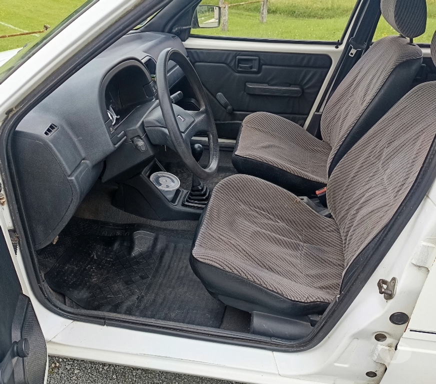 Voiture d'occasion Haute-Garonne Estadens - 31160 - Photos Vivastreet AX diesel 1.5 d