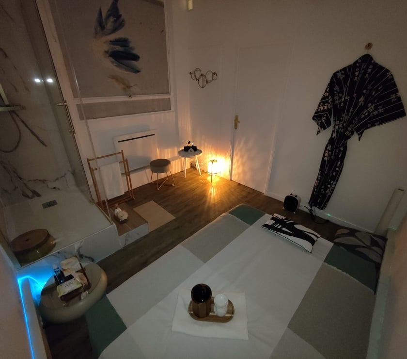Massages Hauts-de-Seine St Cloud - 92210 - Photos Vivastreet NAGOMI-Massage japonais, art de la sérénité à St. Cloud