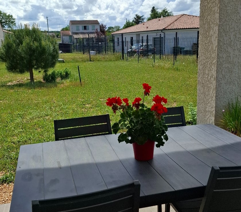 Vente Maison Tarn Graulhet - 81300 - Photos Vivastreet GRAULHET MAISON NEUVE PLAIN PIED 217000e