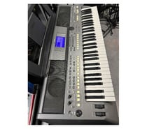 Photos Vivastreet YAMAHA PSR-S670 - Arrangeur Workstation 61touches