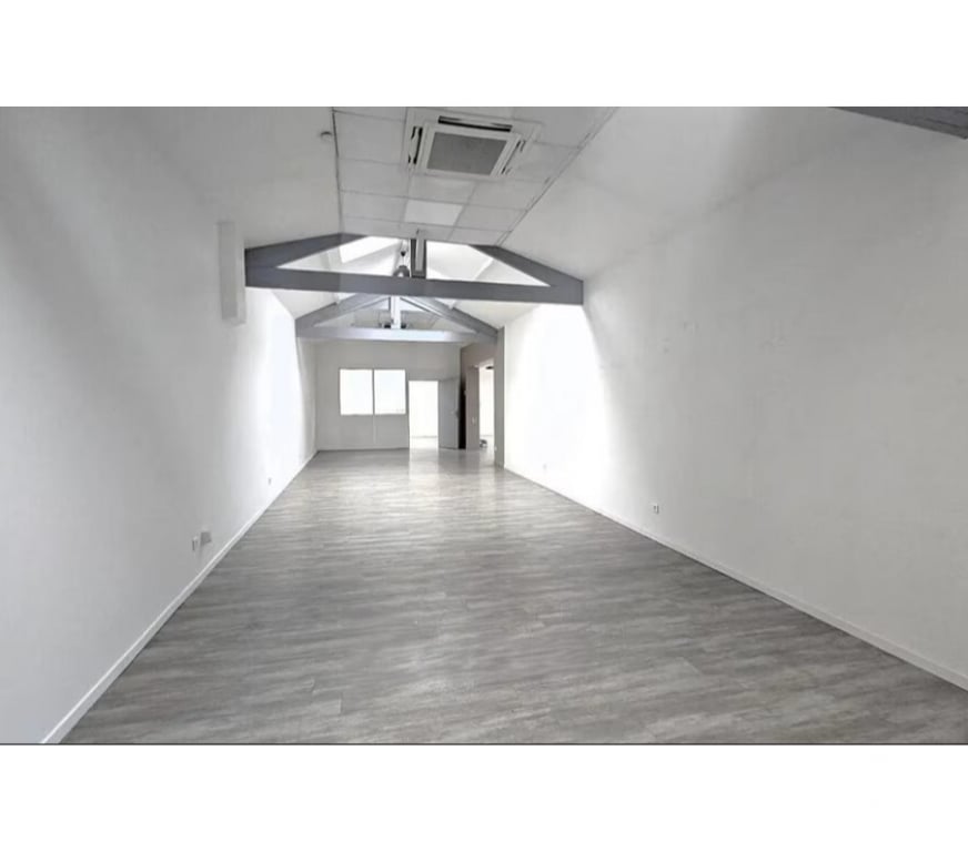bureaux locaux Rhône Villeurbanne - 69100 - Photos Vivastreet LOCAL 205 m² refait à neuf et climatisé