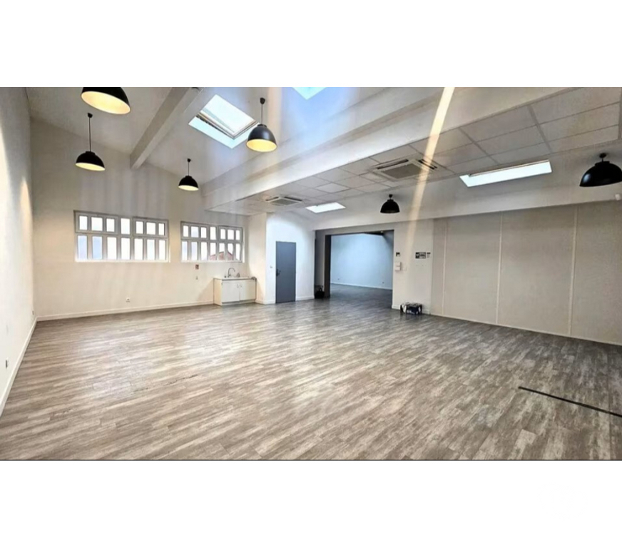 bureaux locaux Rhône Villeurbanne - 69100 - Photos Vivastreet LOCAL 205 m² refait à neuf et climatisé