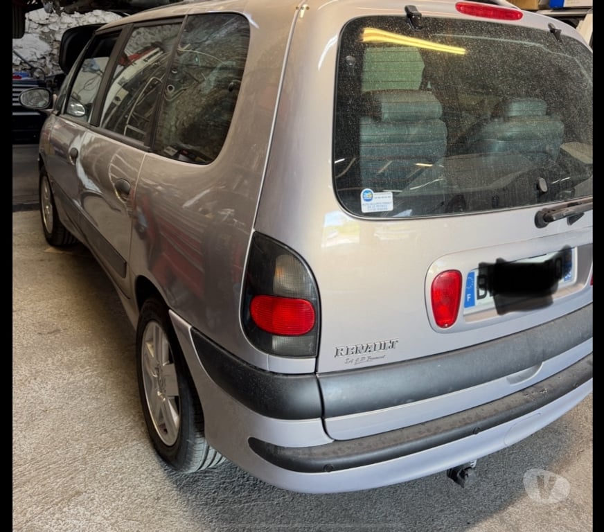 Voiture d'occasion Aude Sigean - 11130 - Photos Vivastreet Renault espace 2.2 Dci réviser climatiser