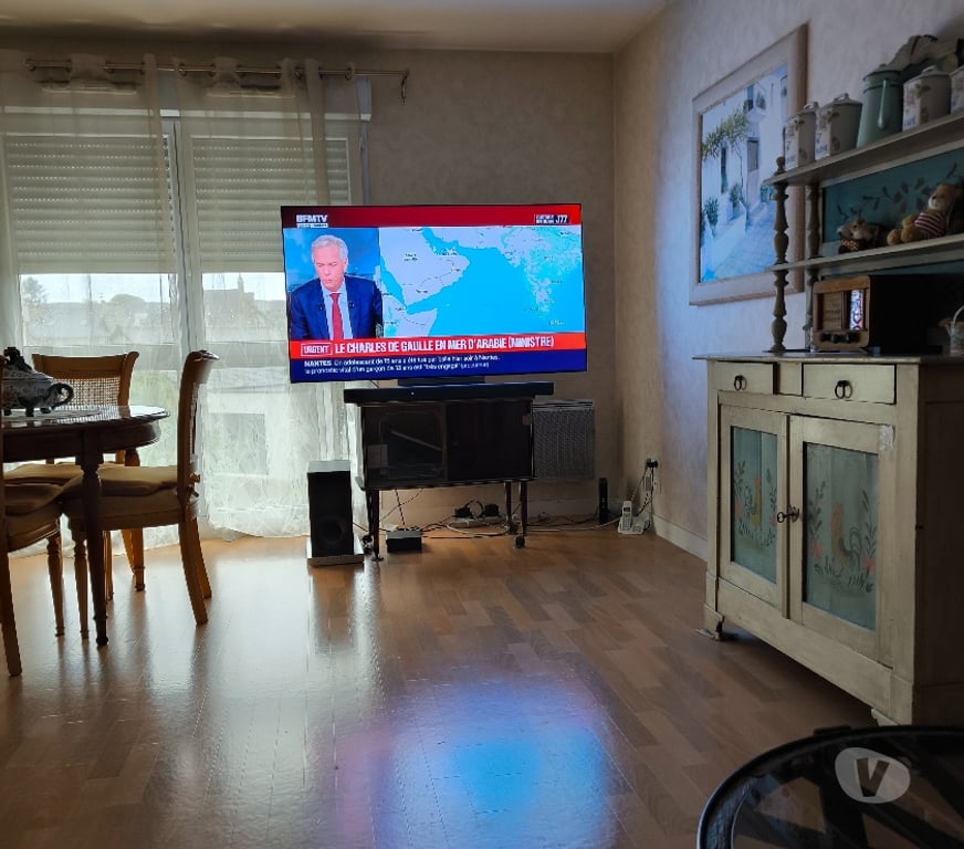 Photo - Video - Son Ille-et-Vilaine Pleurtuit - 35730 - Photos Vivastreet Très belle tele oled lg G3 65 pouces plus barre de son