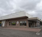 St Etienne de Montluc - Loire-Atlantique — LOCAUX COMMERCIAUX ENTREPOT BUREAUX