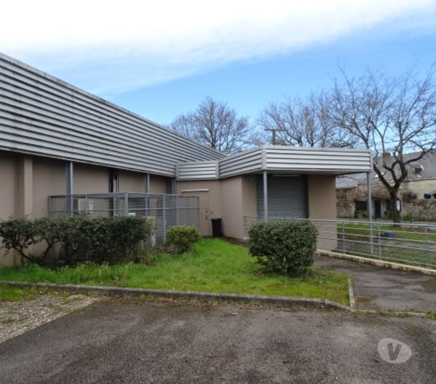 Fond de Commerce a vendre Loire-Atlantique St Etienne de Montluc - 44360 - Photos Vivastreet LOCAUX COMMERCIAUX ENTREPOT BUREAUX