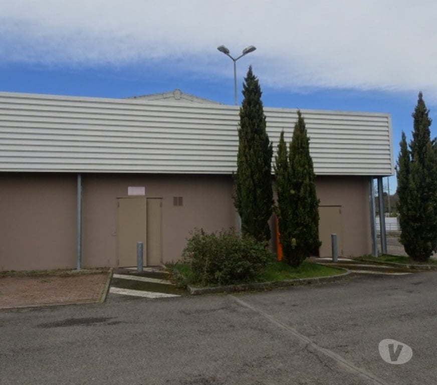Fond de Commerce a vendre Loire-Atlantique St Etienne de Montluc - 44360 - Photos Vivastreet LOCAUX COMMERCIAUX ENTREPOT BUREAUX