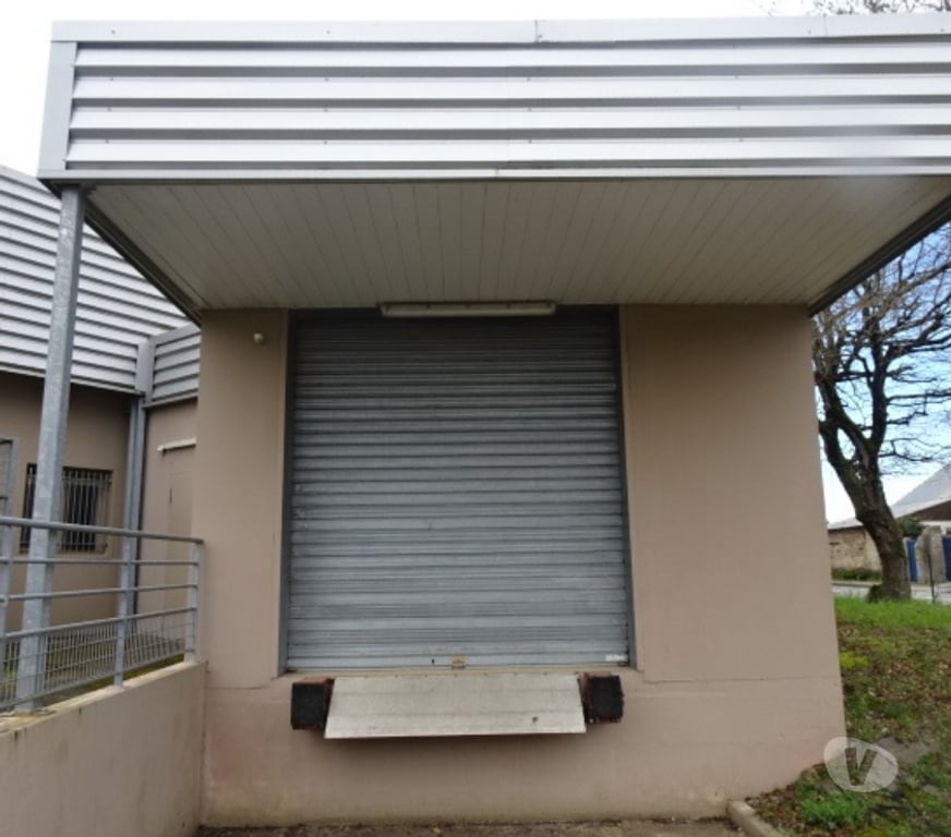 Fond de Commerce a vendre Loire-Atlantique St Etienne de Montluc - 44360 - Photos Vivastreet LOCAUX COMMERCIAUX ENTREPOT BUREAUX