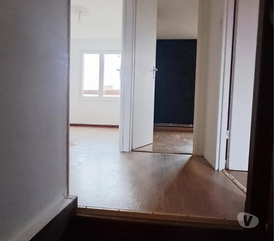 Vente Maison Nord St Saulve - 59880 - Photos Vivastreet Maison semi mitoyenne avec jardin et garage