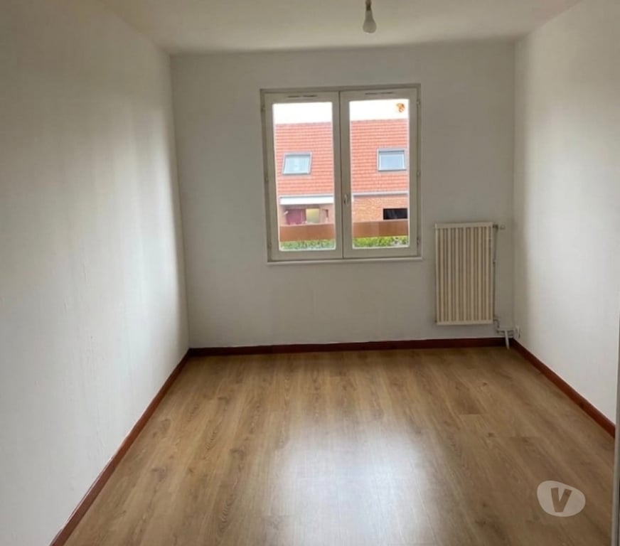 Vente Maison Nord St Saulve - 59880 - Photos Vivastreet Maison semi mitoyenne avec jardin et garage