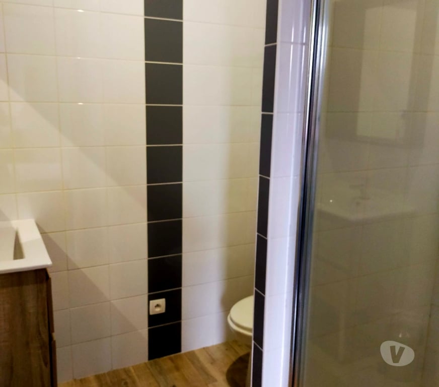 Appartement meublé Loire St Etienne - Photos Vivastreet studio à coté université jeann monnet