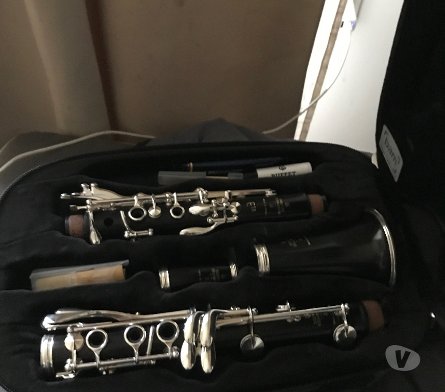 Instruments de musique Seine-Saint-Denis Sevran - 93270 - Photos Vivastreet Clarinette B crampon E13 en Si B